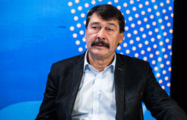 Thumbnail for 6833419