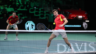 Thumbnail for 6834408