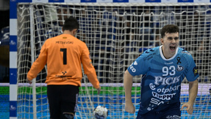 Thumbnail for 6834573