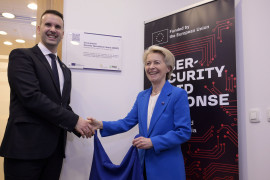 Thumbnail for 6835302