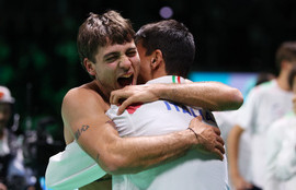 Thumbnail for 6836463