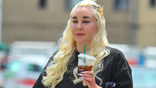 Thumbnail for 6836702