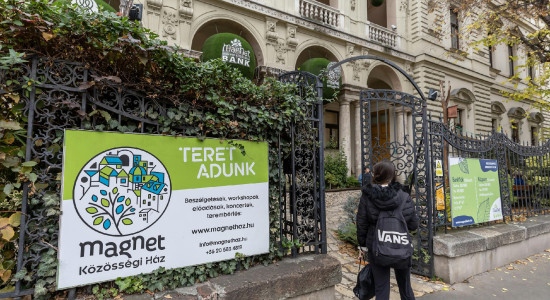 Thumbnail for 6839280