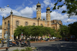 Thumbnail for 6839831