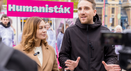 Thumbnail for 6844379