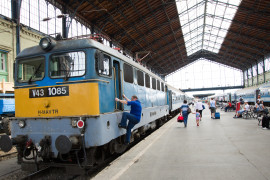 Thumbnail for 6851506