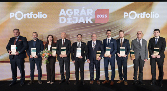 Thumbnail for 6853763