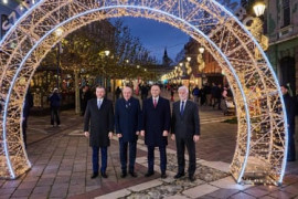 Thumbnail for 6853767