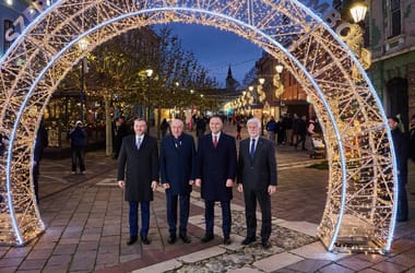 Thumbnail for 6853767