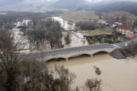 Thumbnail for 6857351