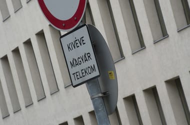 Thumbnail for 6858359