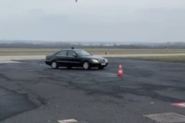 Thumbnail for 6858925