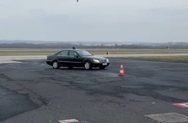 Thumbnail for 6858925