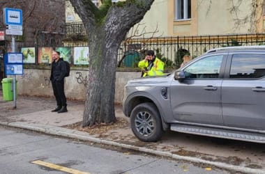 Thumbnail for 6861629