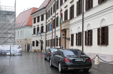 Thumbnail for 6870212