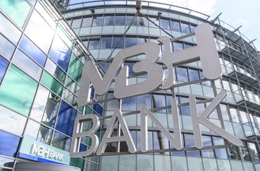 Thumbnail for 6870489