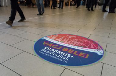 Thumbnail for 6872615