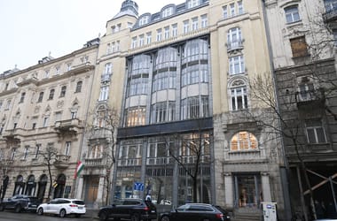 Thumbnail for 6875304