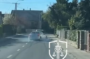 Thumbnail for 6875543