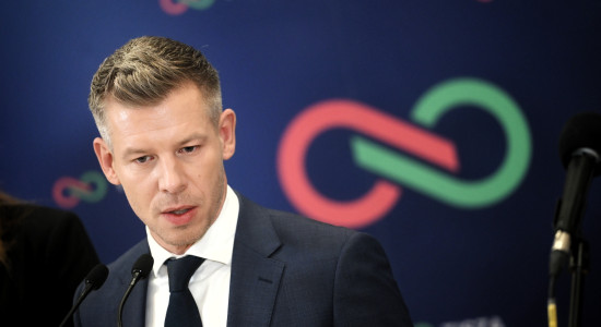 Thumbnail for 6878827