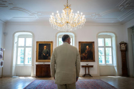 Thumbnail for 6879453