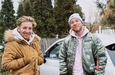 Thumbnail for 6880339