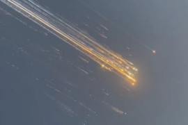 Thumbnail for 6880843