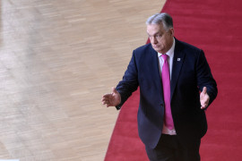 Thumbnail for 6886444