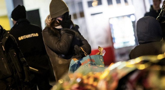 Thumbnail for 6895712