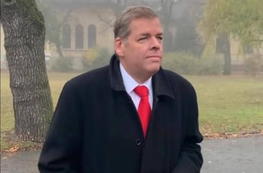 Thumbnail for 6895877