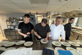 Thumbnail for 6896095