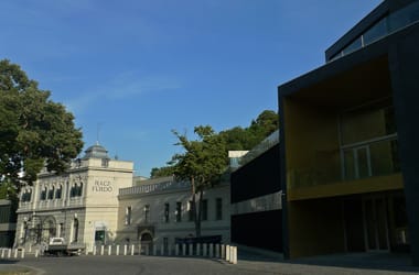 Thumbnail for 6908236