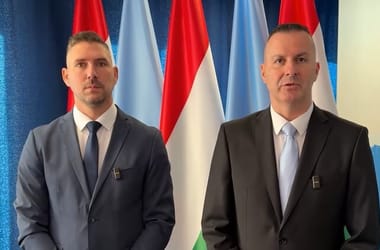 Thumbnail for 6908599