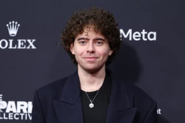 Thumbnail for 6912733