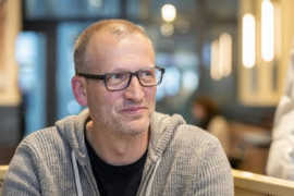 Thumbnail for 6913421