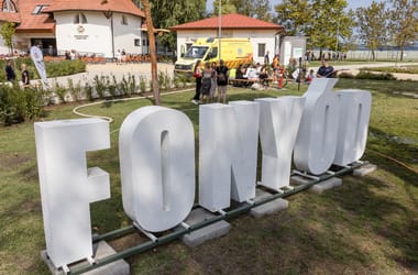 Thumbnail for 6913908