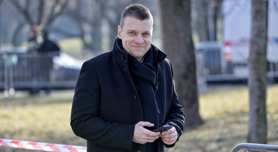 Thumbnail for 6915390