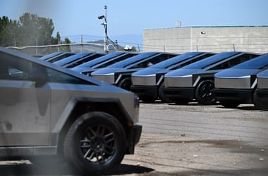 Thumbnail for 6915402