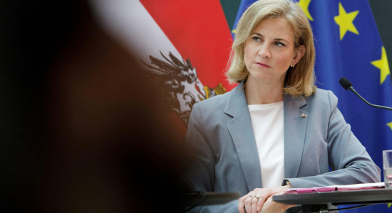 Thumbnail for 6915416