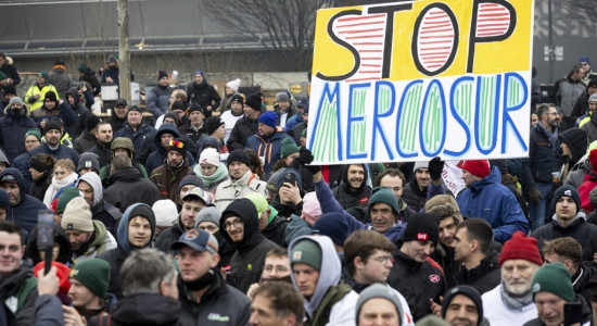 Thumbnail for 6917755