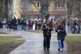 Thumbnail for 6922647