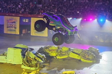 Thumbnail for 6923659