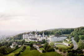 Thumbnail for 6923688