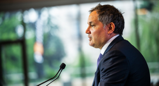 Thumbnail for 6923890