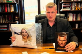 Thumbnail for 6925627