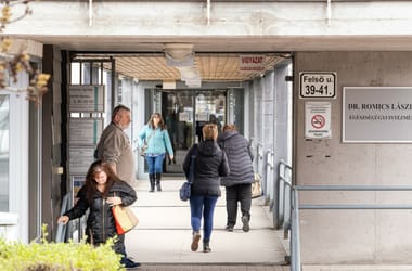 Thumbnail for 6926373