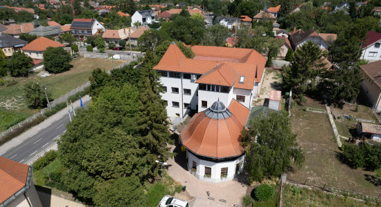 Thumbnail for 6927347