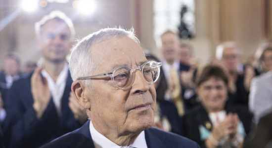 Thumbnail for 6927582