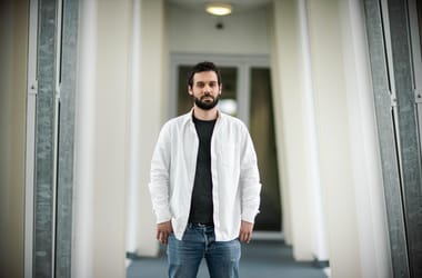 Thumbnail for 6932398