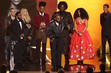 Thumbnail for 6932657